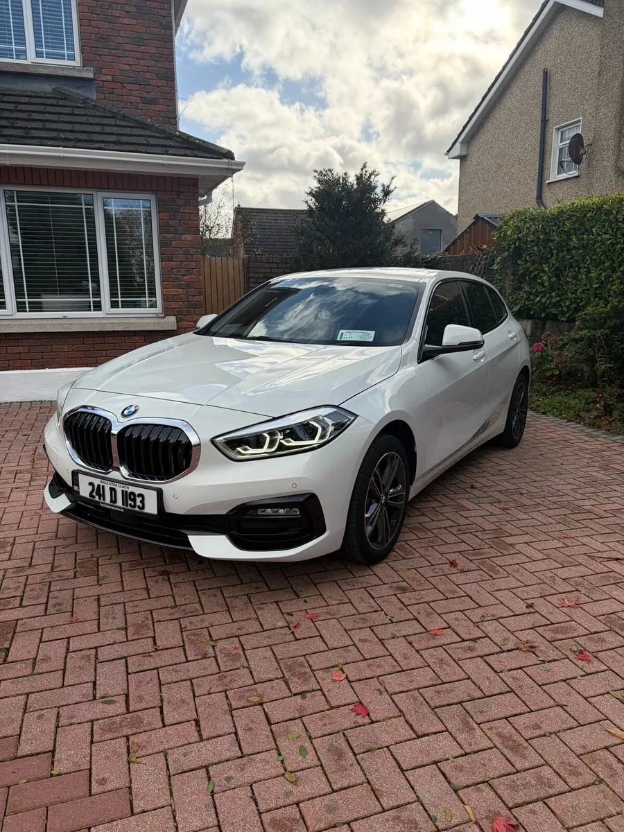 BMW 1 Series 118i sport - Image 3