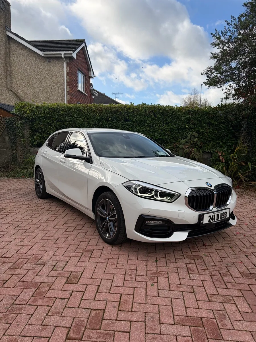 BMW 1 Series 118i sport - Image 4
