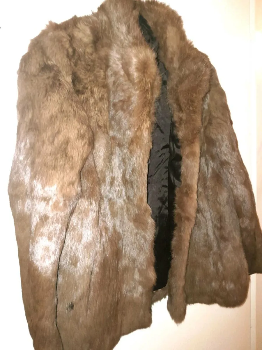 Beautiful genuine brown Coney fur coat - Image 2