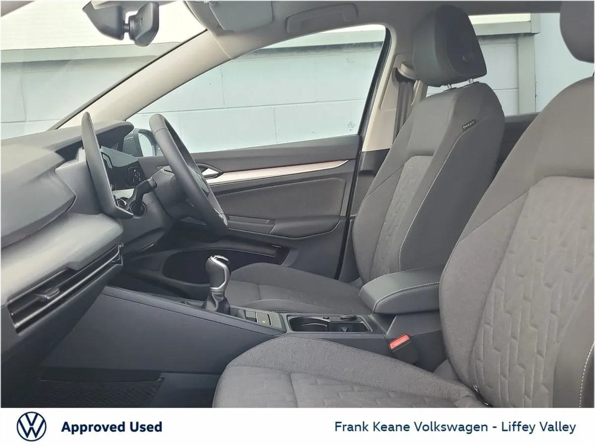 Volkswagen Golf Edition 75 2.0 TDI 116HP  dolphin - Image 4