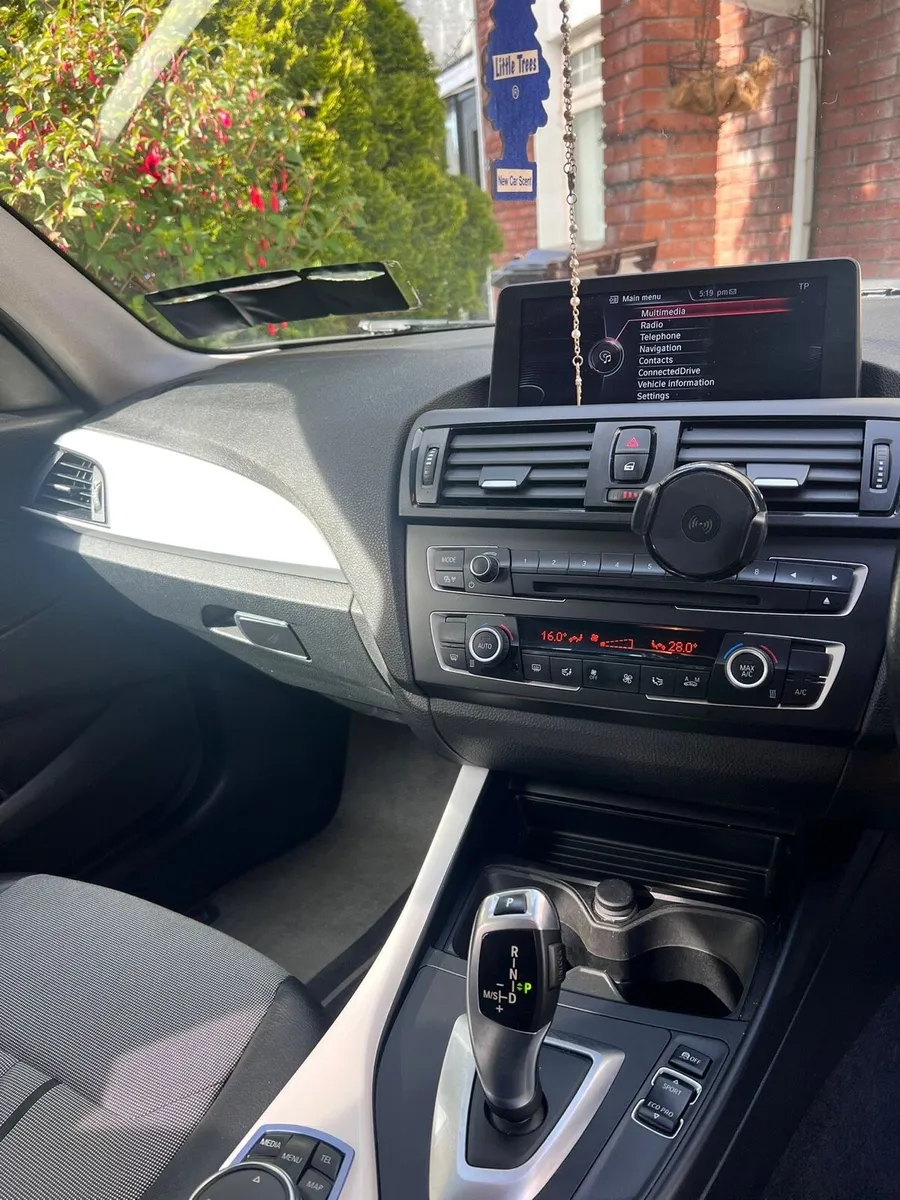 BMW 116i - Image 4