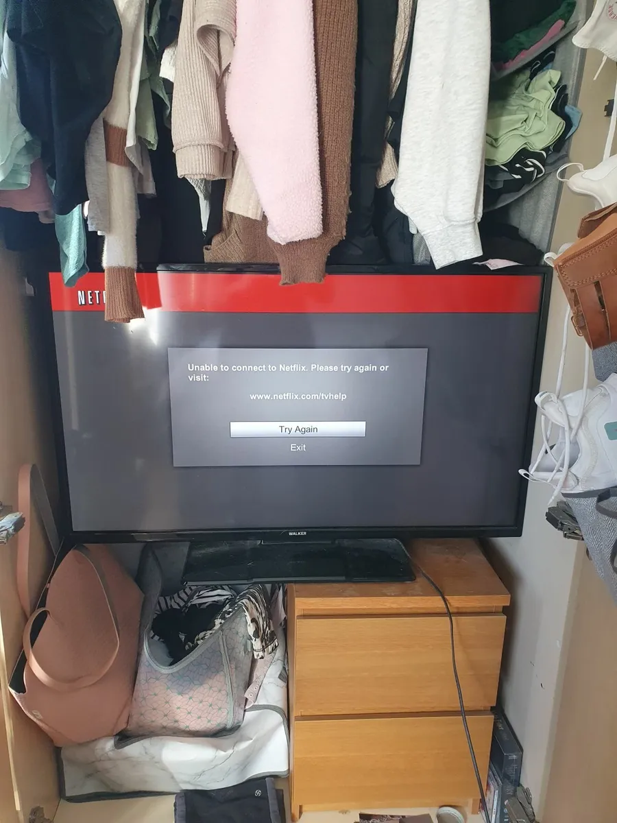 Television TV - Image 2