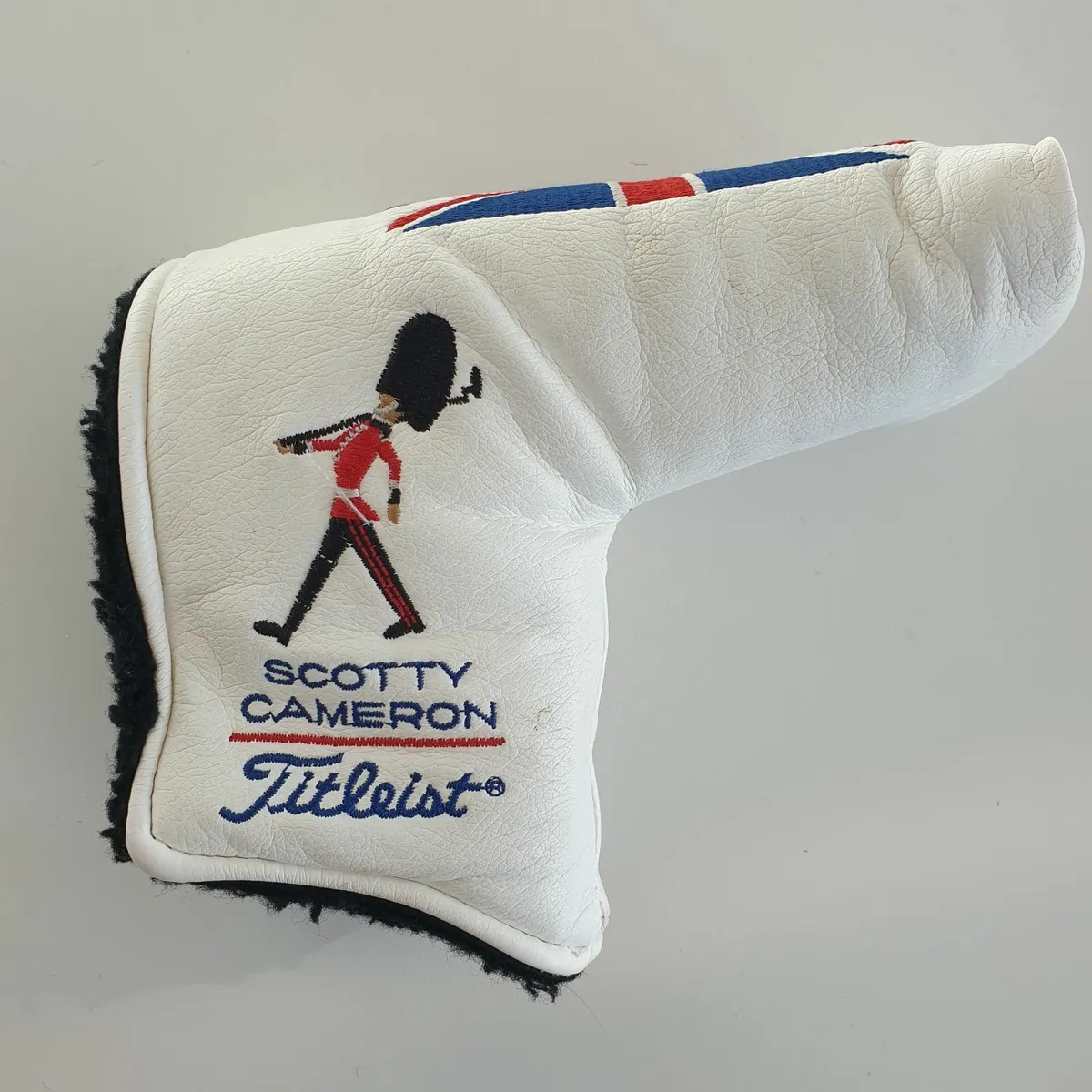 Scotty Cameron 2005 The Open white putter cover - Image 1