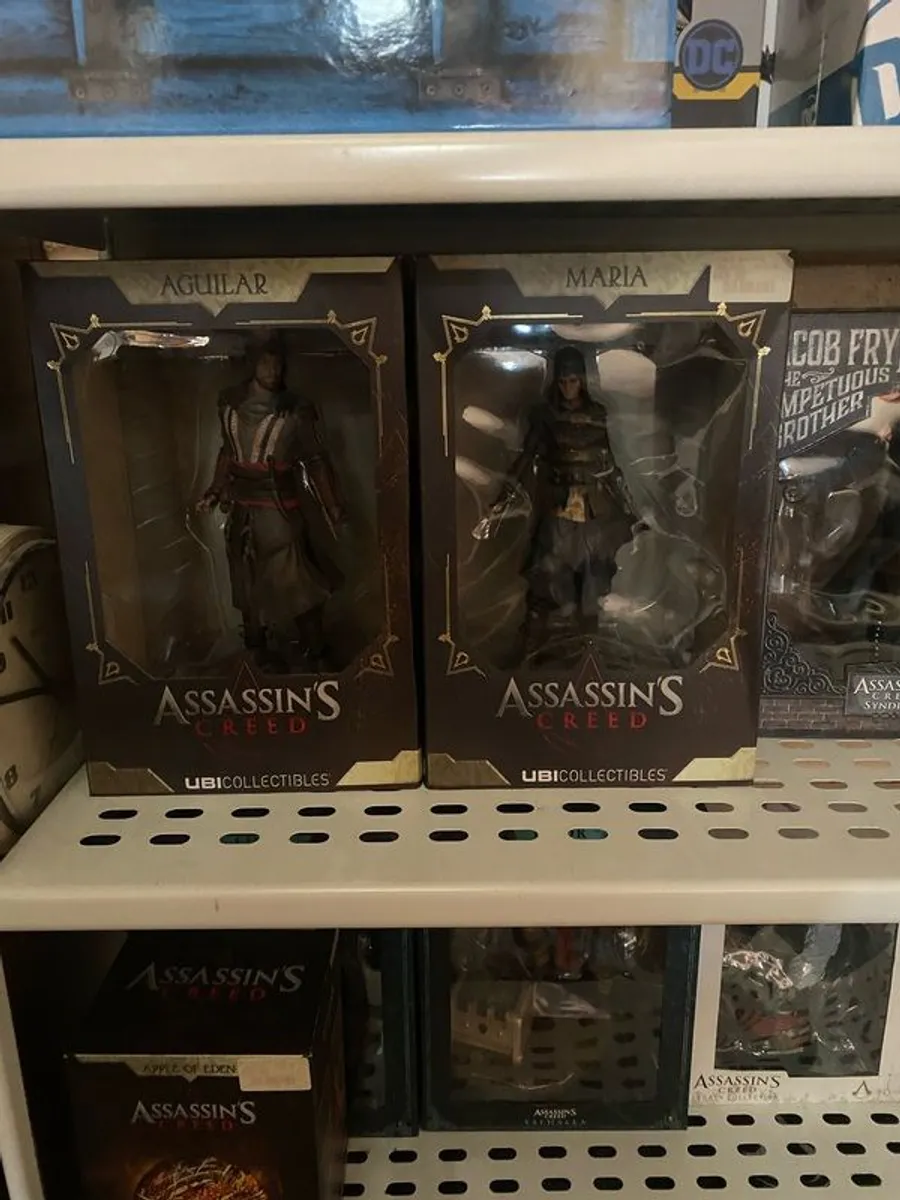 Huge Collection of Assassins Creed Fgures - Image 1