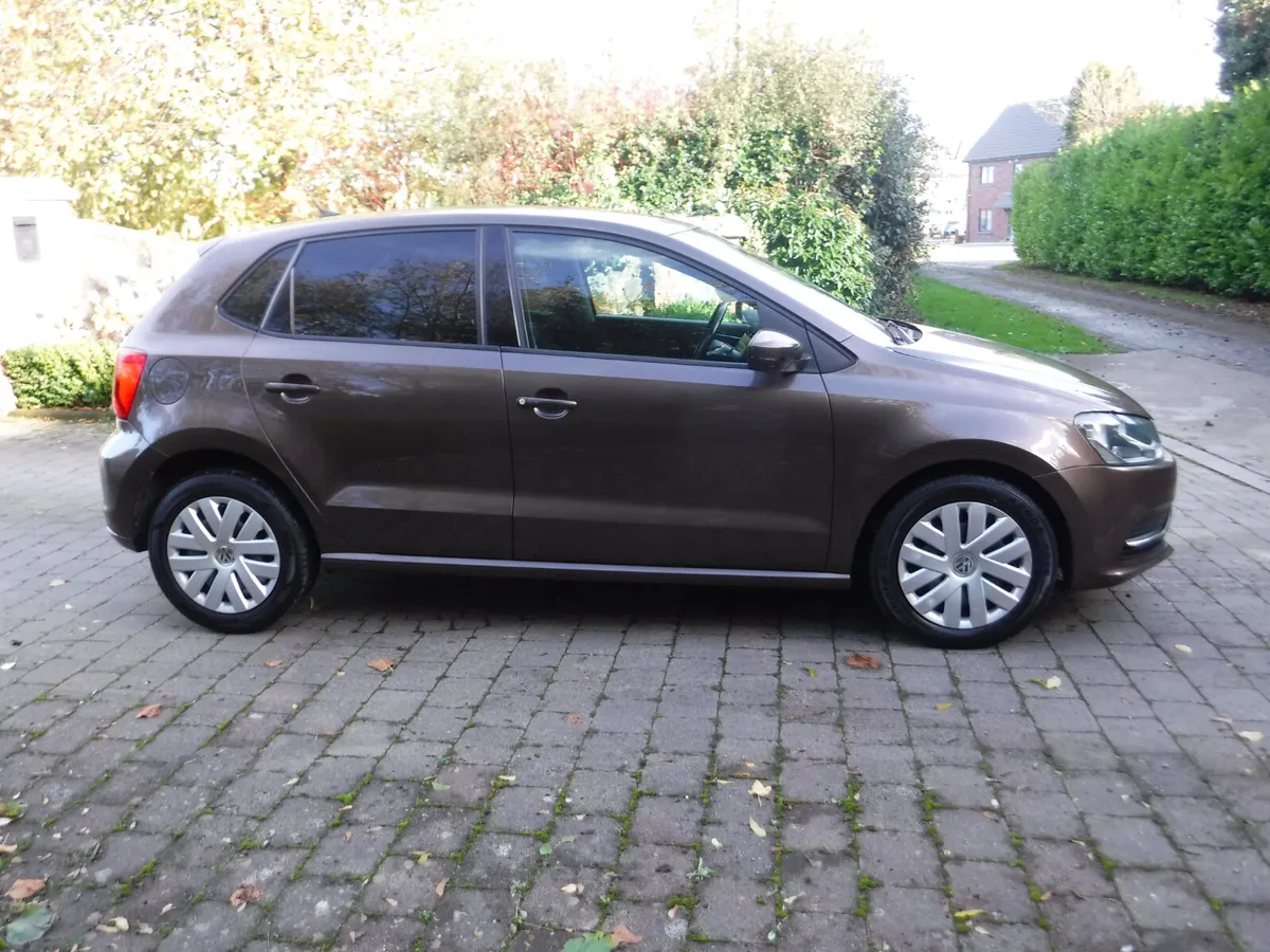 VW POLO 1.2 AUTO COMFORTLINE ANDROID+CARPLAY - Image 2
