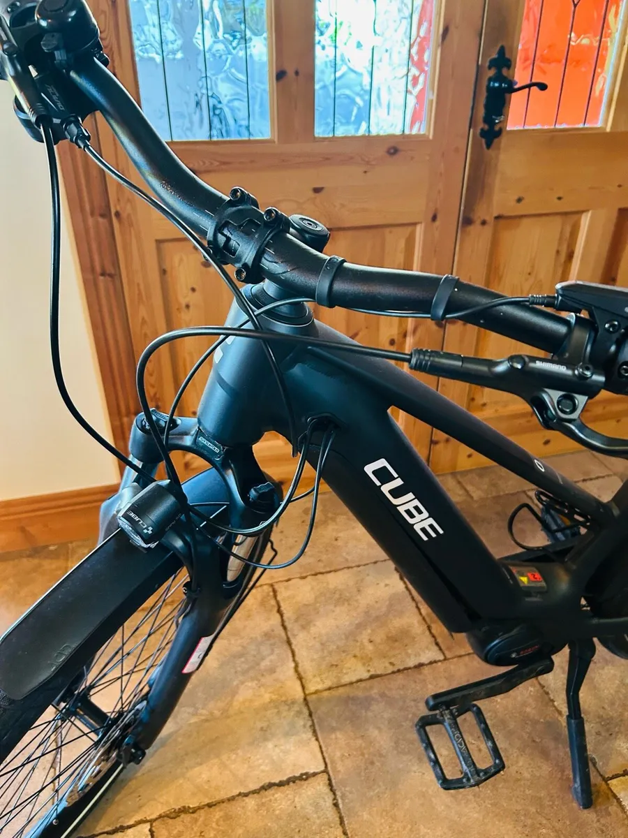 Brand new Trek Electric Bike - Image 3