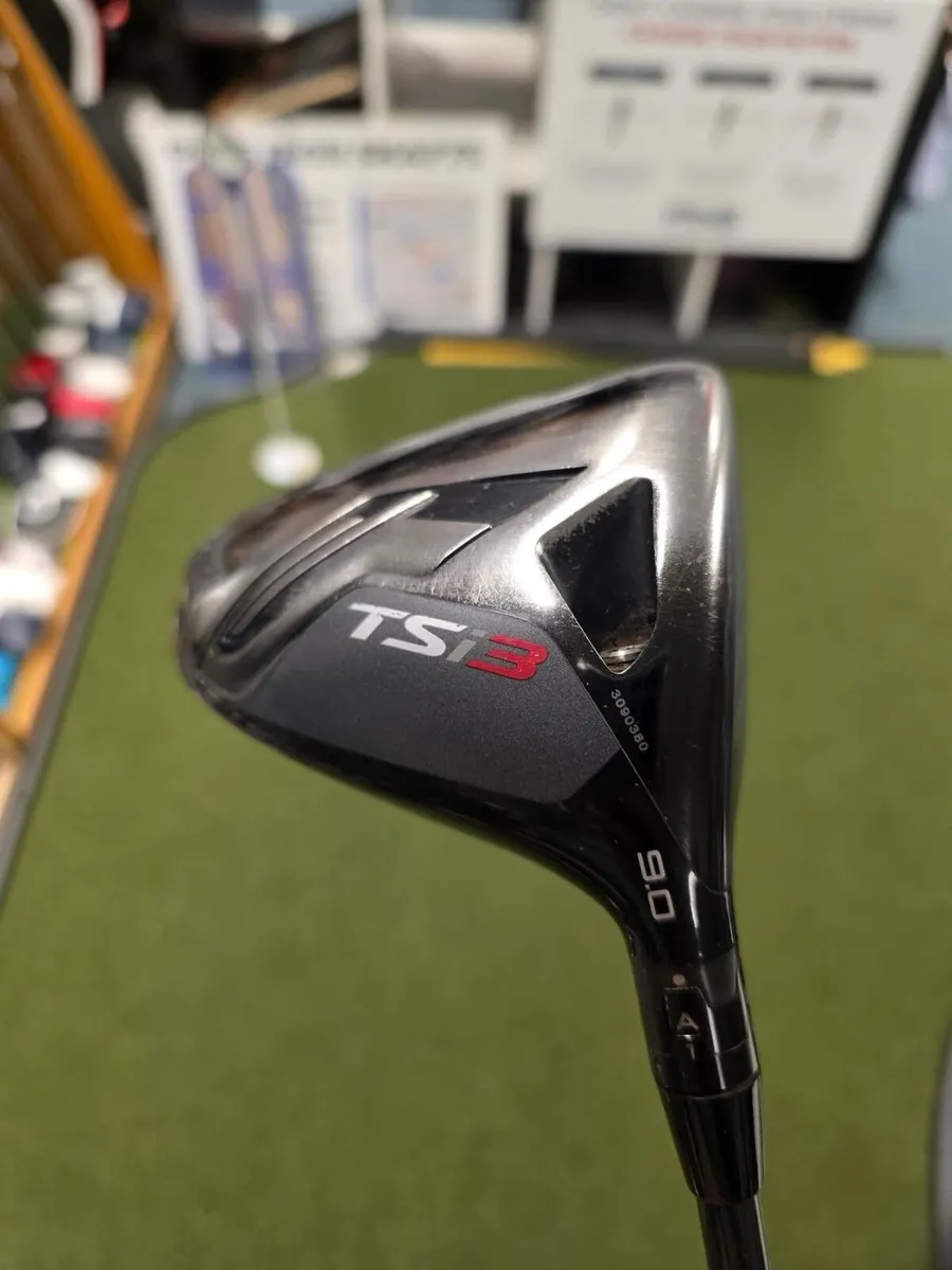 Titleist TSi3 Driver - Image 1