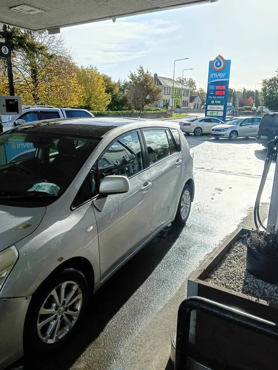 Toyota Verso 2011 - Image 4