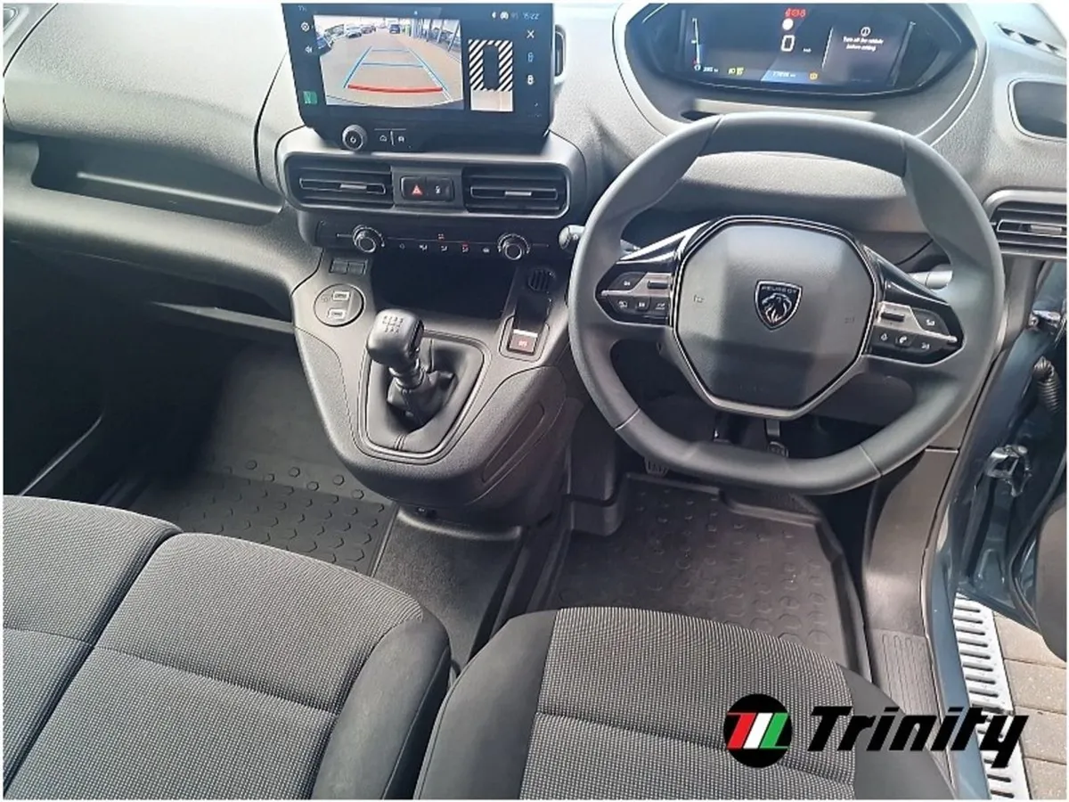 Peugeot Partner Demo  Partner PRO Plus 1.5 HDI 10 - Image 2