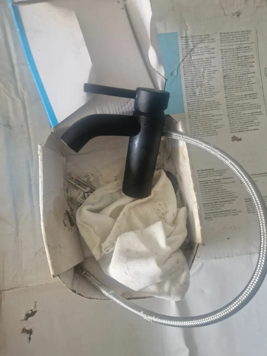 Bathroom set - Image 4