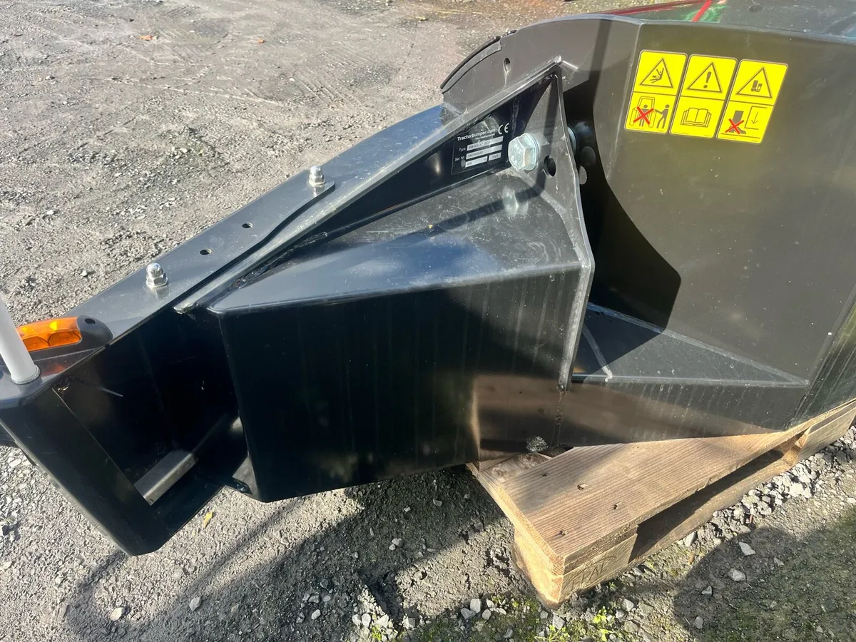 Ex demo Tractor Bumper Safetyweight - Image 4