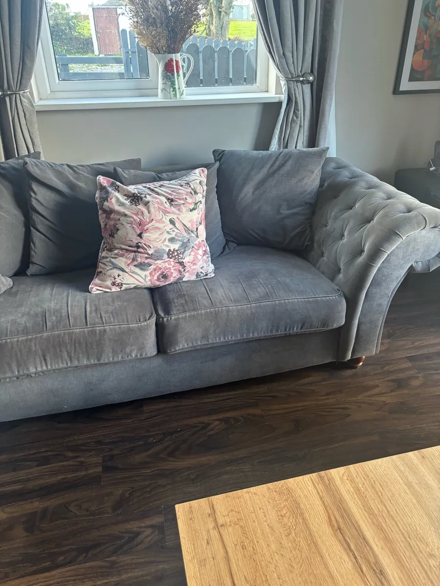 3 seater plus 2 seater couches - Image 4
