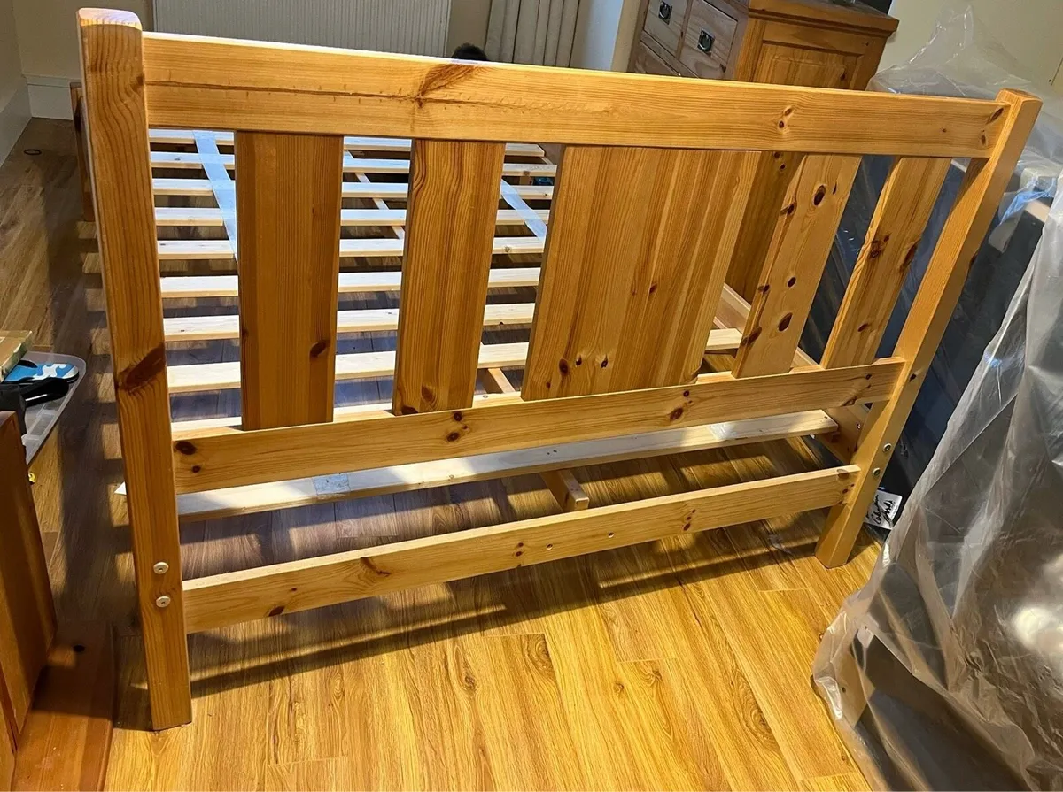 Double oak bedframe - Image 3