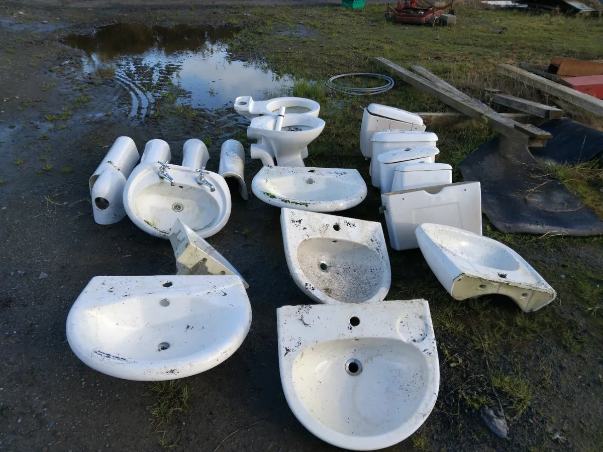 Sinks - Image 1