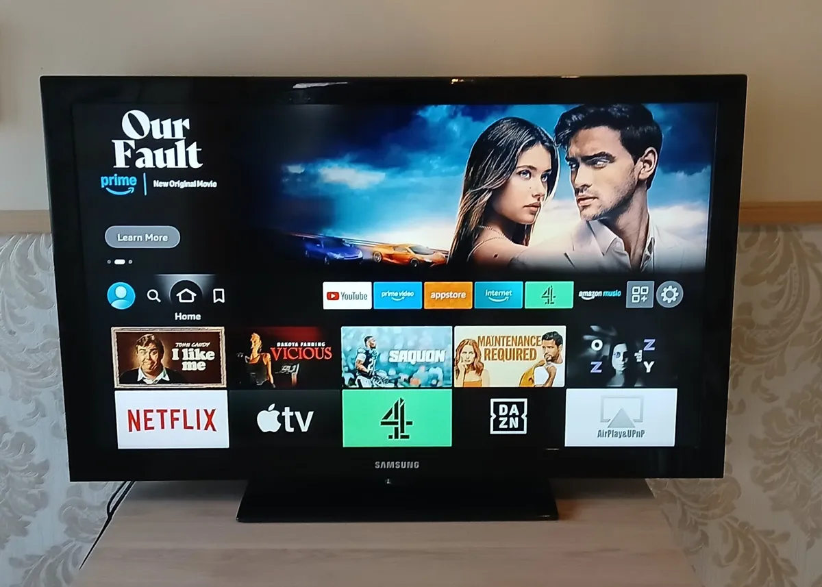 Samsung 40-inch tv - Image 2