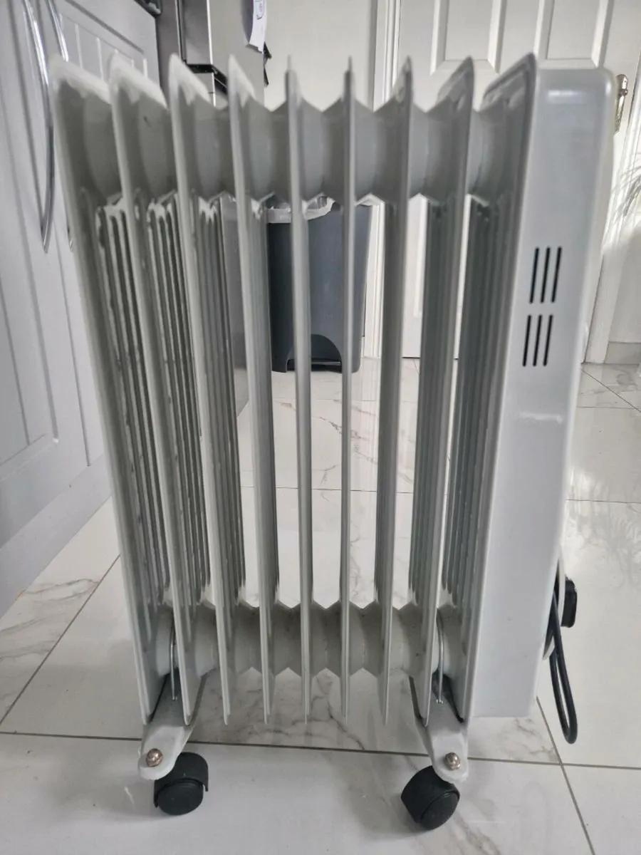 Oil filled radiator - Image 3