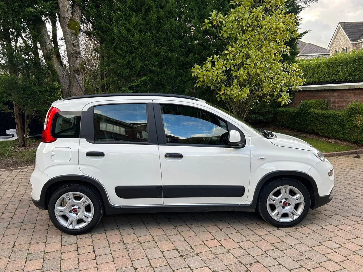 2023 Fiat Panda 1.0 Hybrid Low Km €11450 - Image 2