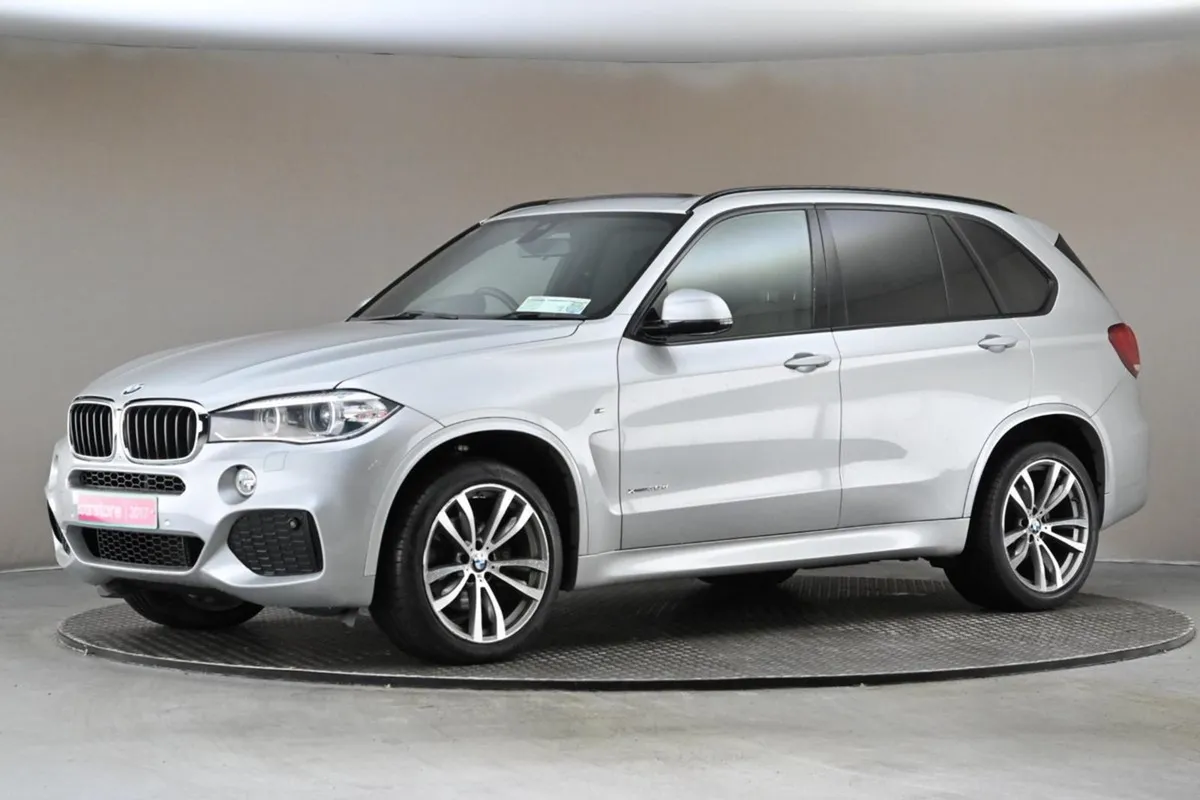 BMW X5 Xdrive30d Msport 7seats  el.pan Roof head- - Image 4