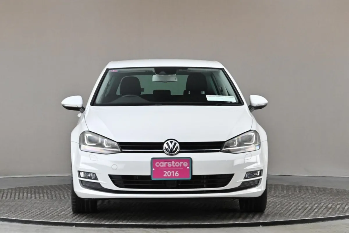 Volkswagen Golf 1.2 TSI DSG MK7 Comfortline  17 u - Image 2