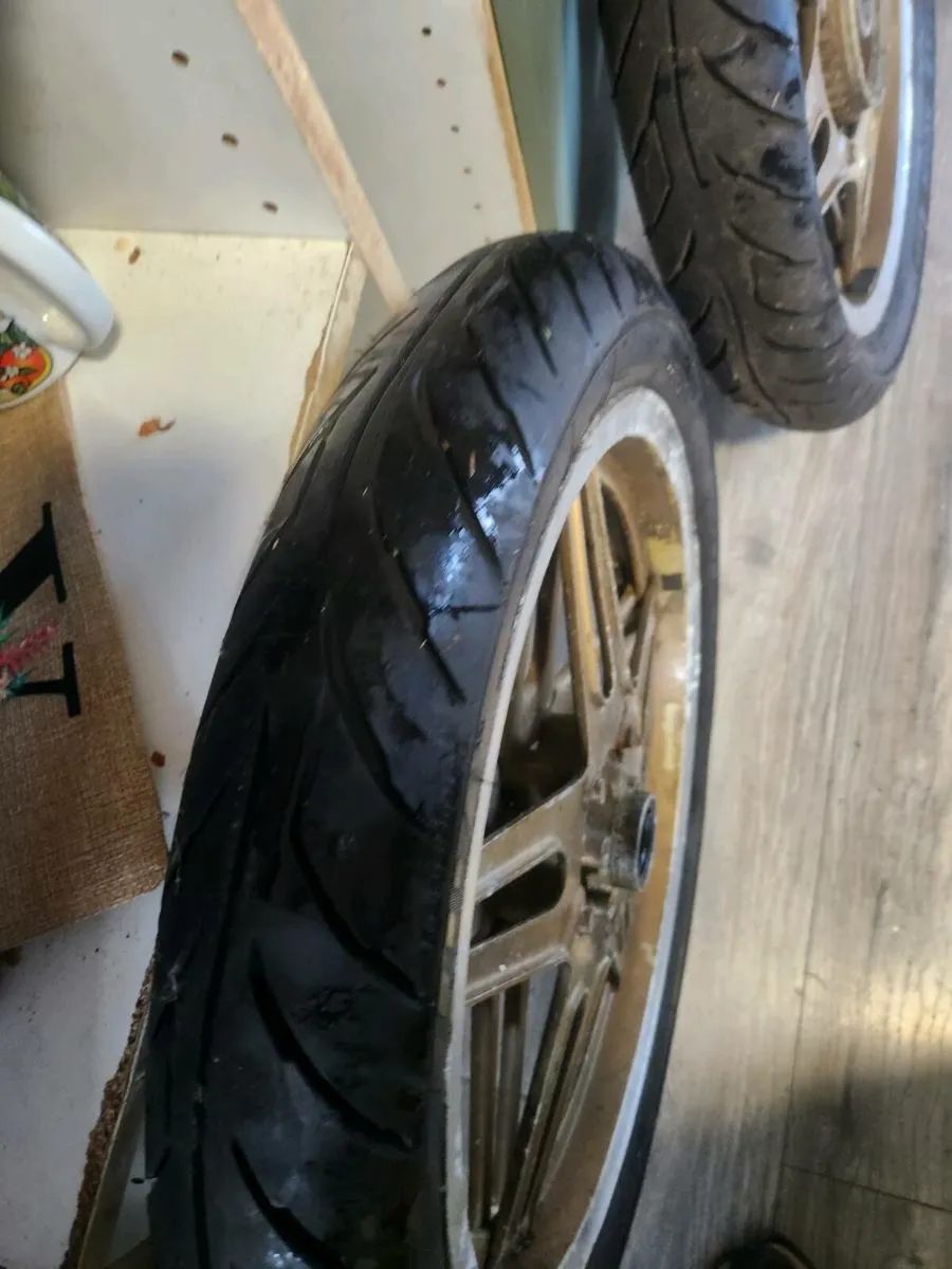 Honda 250/400N superdream wheels - Image 1