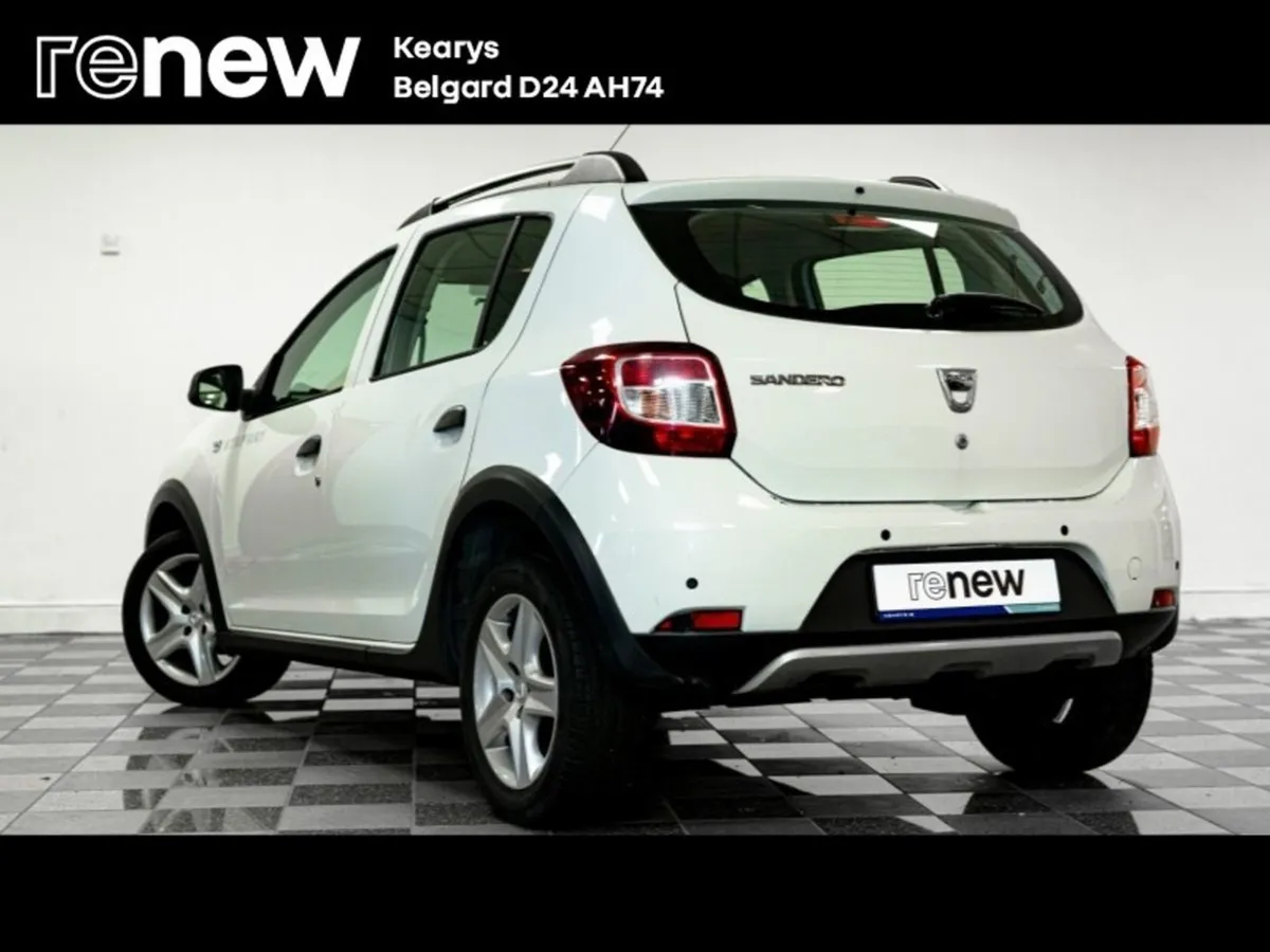 Dacia Sandero Stepway TCe 90 S S Signature - Image 3