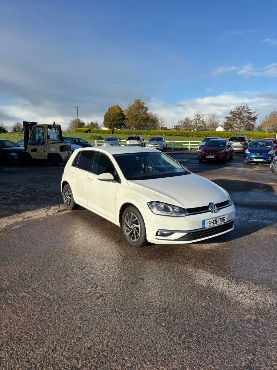 Volkswagen Golf 2019 * full Leather * - Image 1