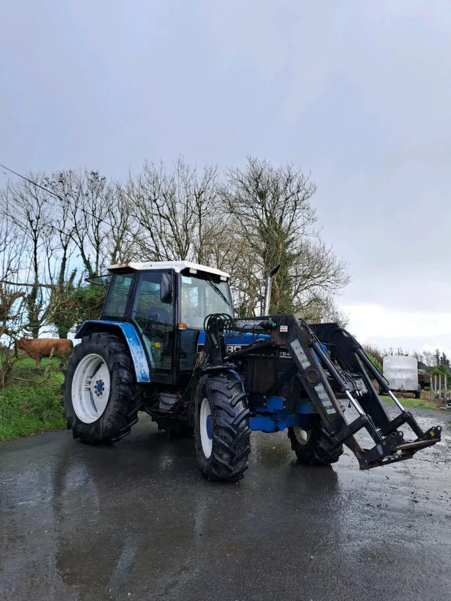 Tractor - Image 4