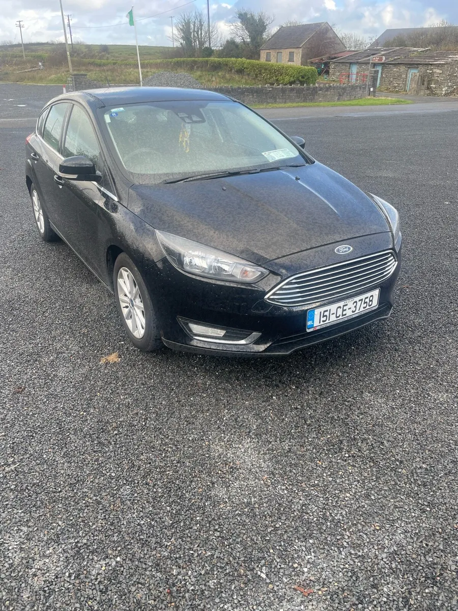 2015 Ford Focus Titanium - Image 2