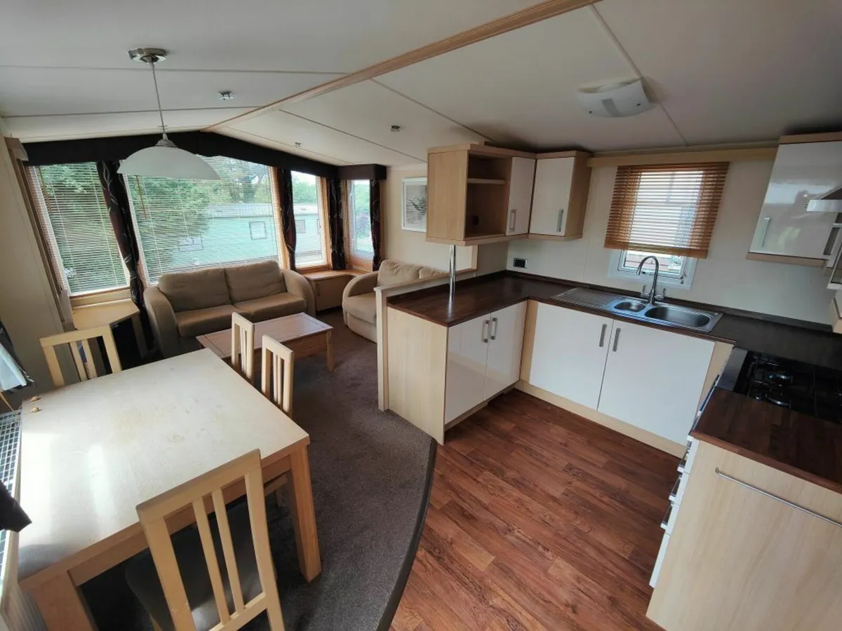 Mobile Home - Image 3