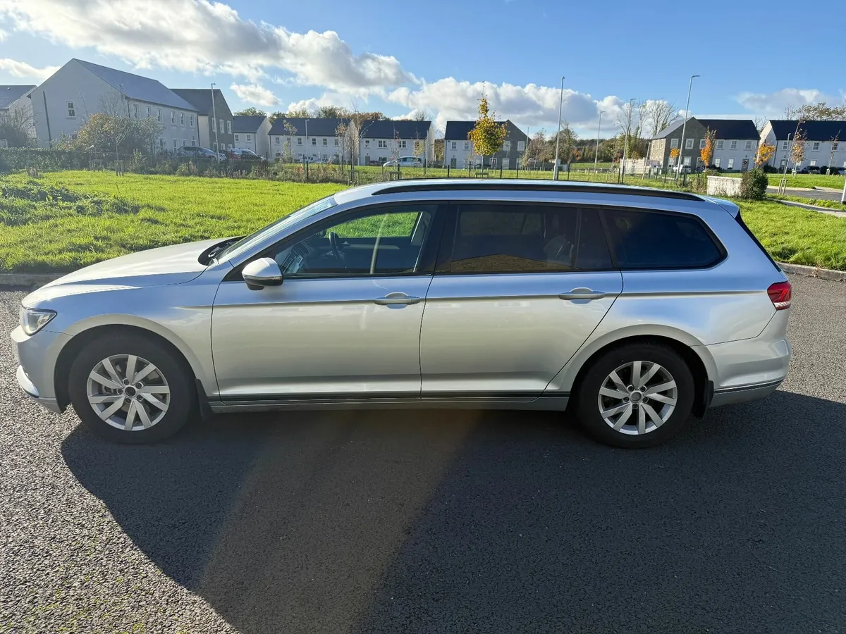 Volkswagen Passat 2016 2.0 TDI DSG - Image 3