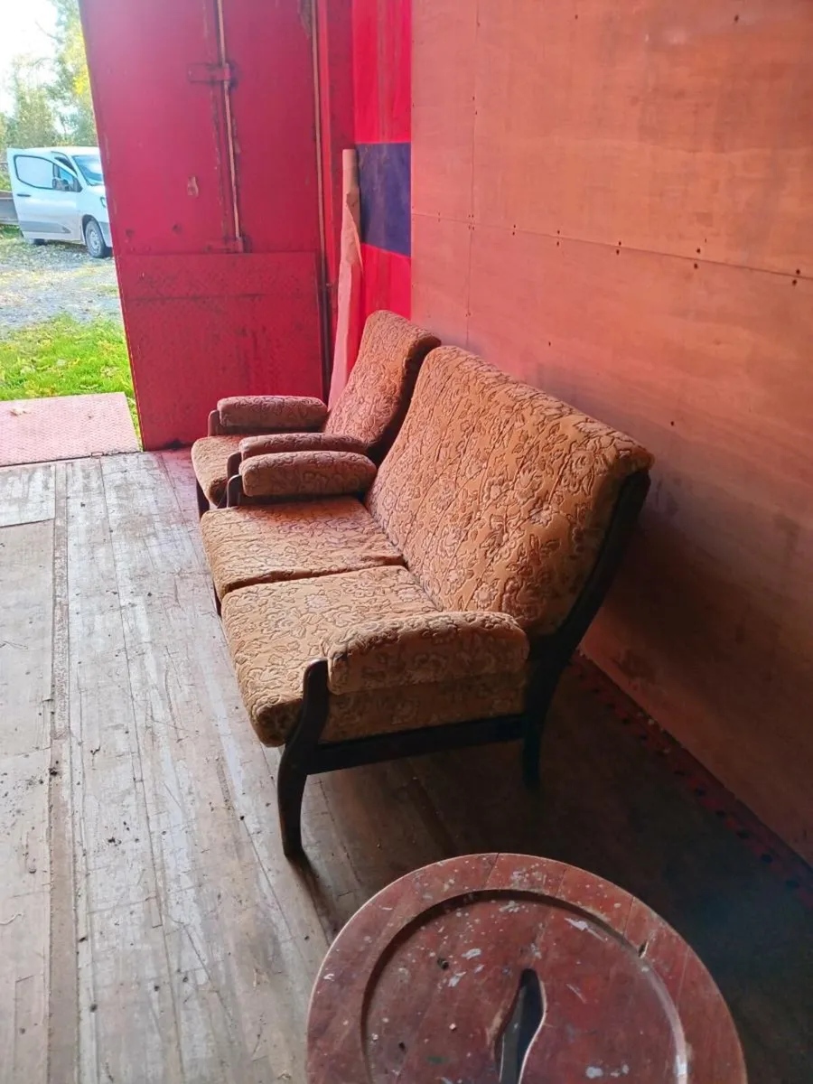 Old style 2 seater couch and armchairs - Image 1