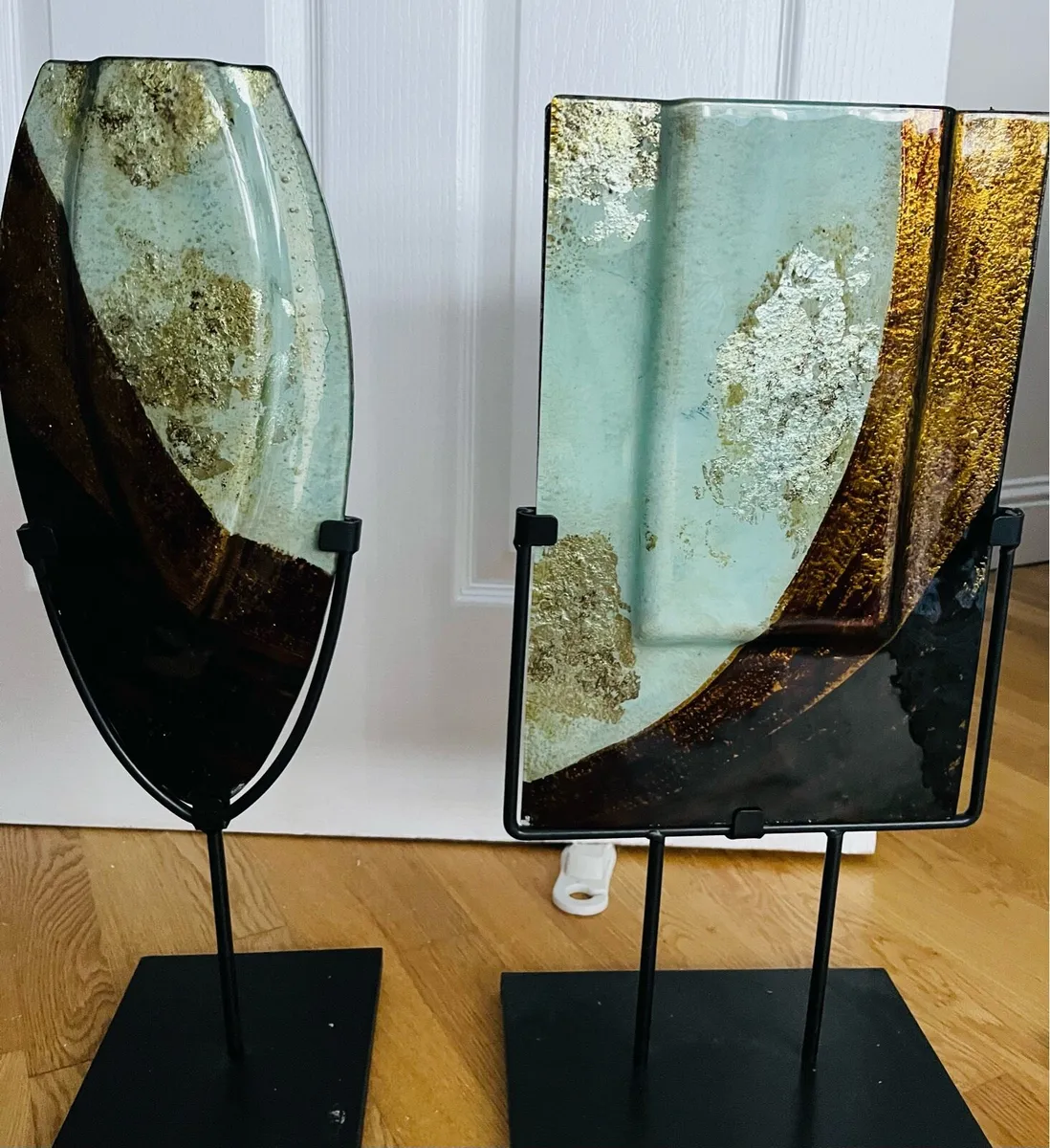 Two Beautiful Coloured Glass Stand Ornaments - Image 1