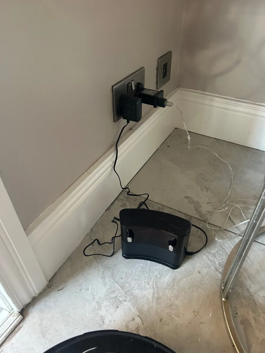 Robotic Vaccum Cleaner - Image 3