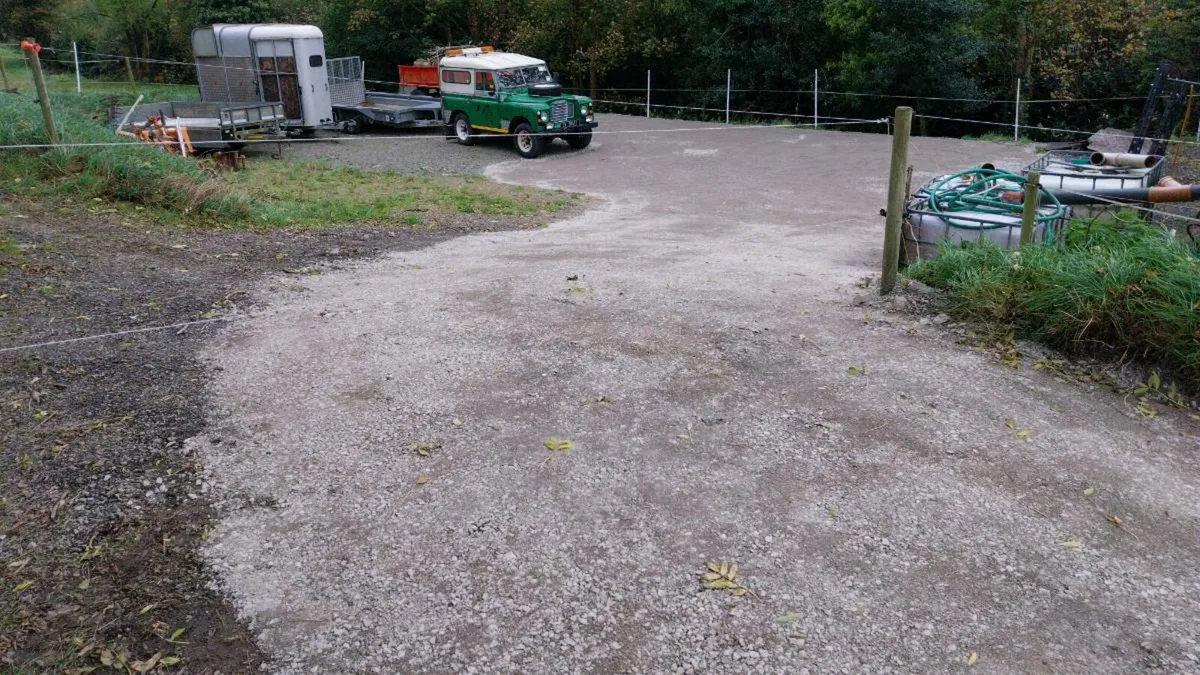 All types of yard work undertaken - Image 1