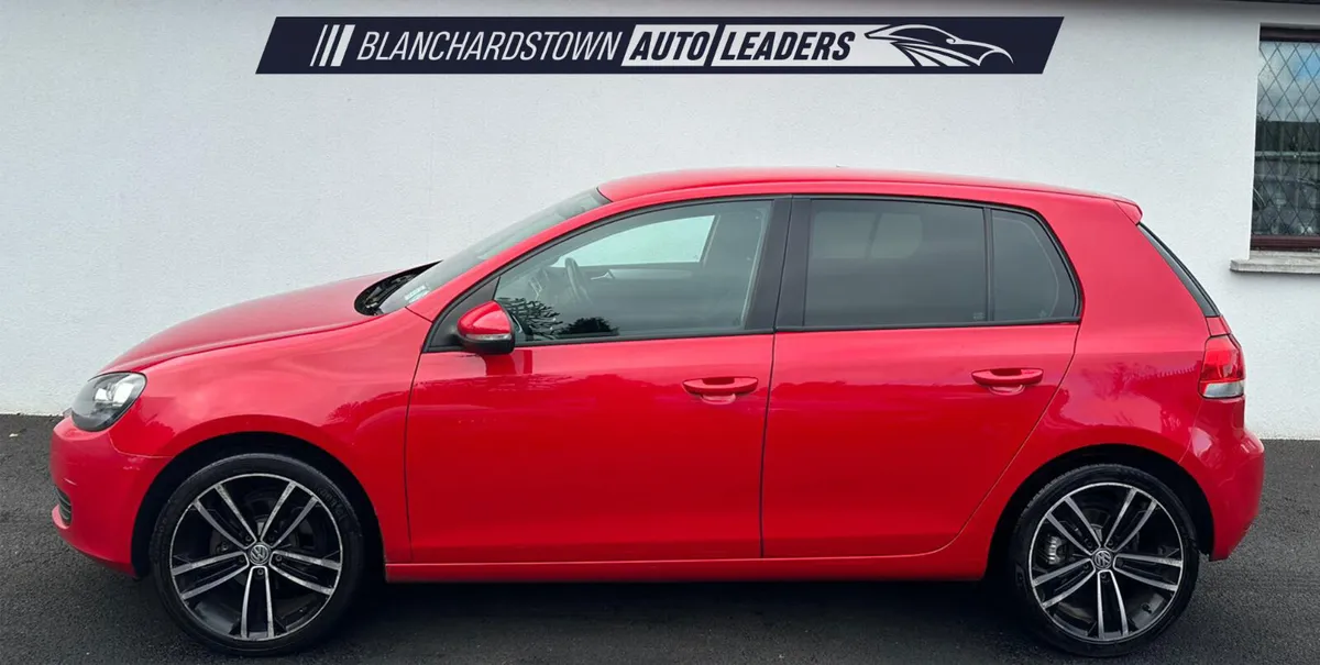 VOLKSWAGEN GOLF TRENDLINE 1.6 90BHP - Image 2