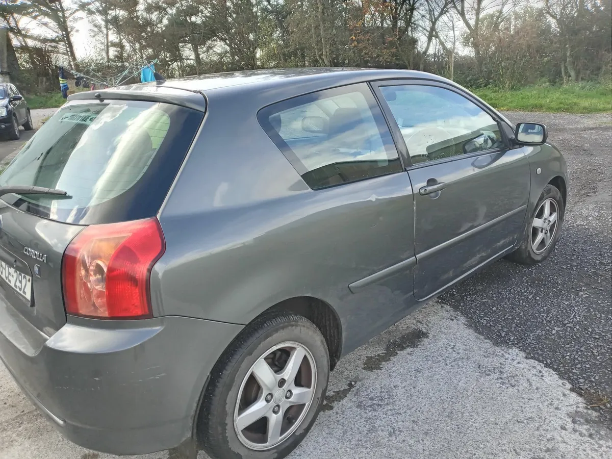 Toyota Corolla 2005 - Image 3
