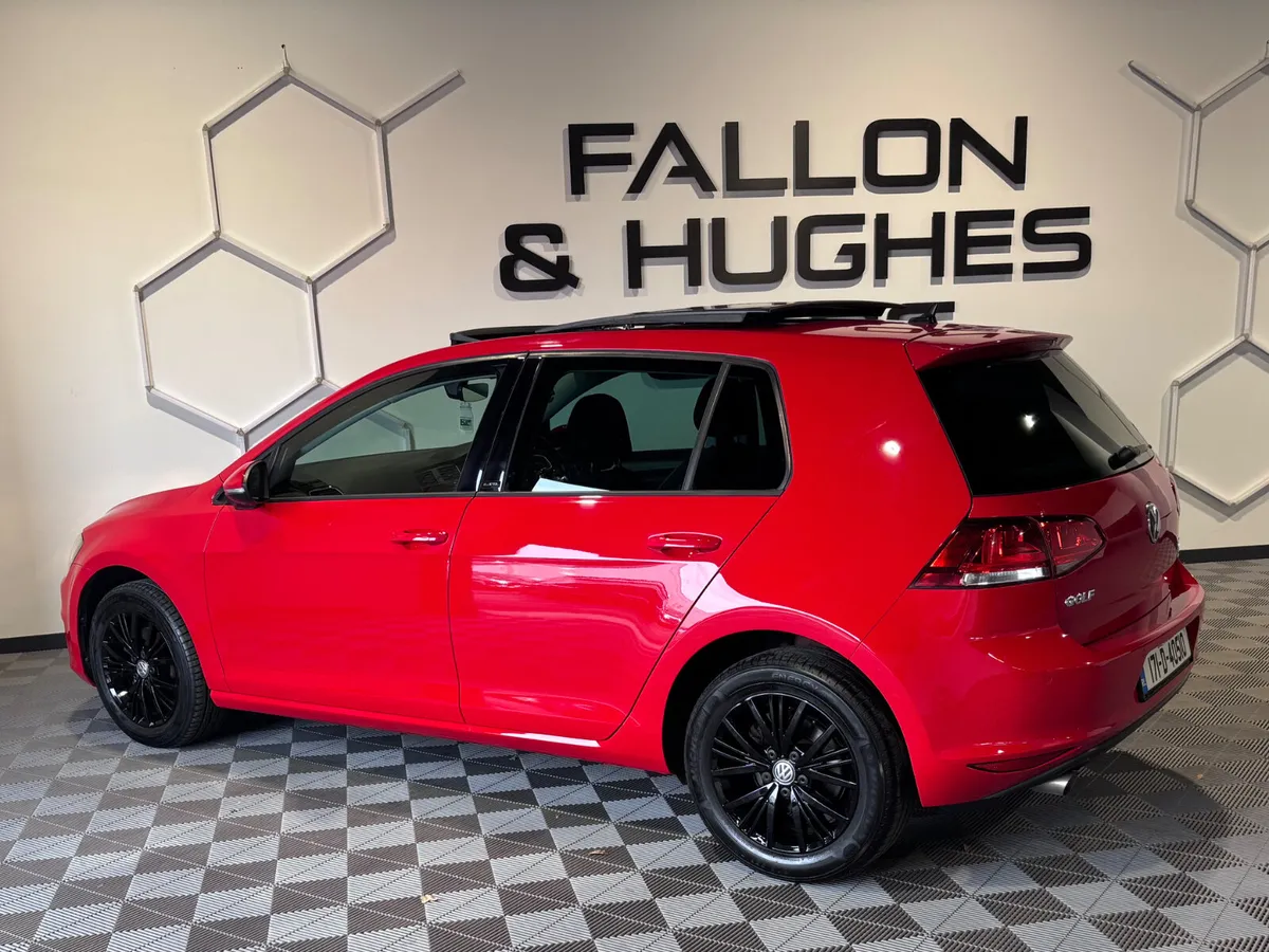 VOLKSWAGEN GOLF ALLSTAR 1.6 TDI DIESEL  // SUNROOF - Image 4