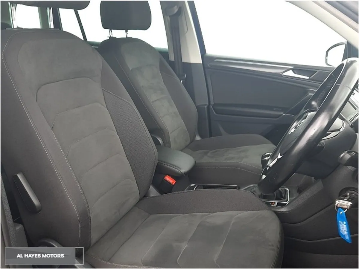 Volkswagen Tiguan  sold Sold Sold Sold Sold - Image 4