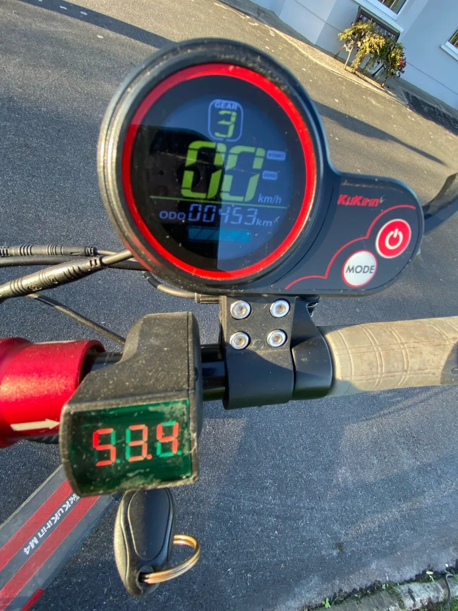 Electric scooter - Image 3