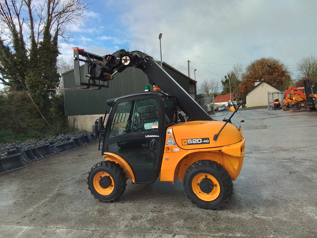JCB 520  40  (2018) - Image 3