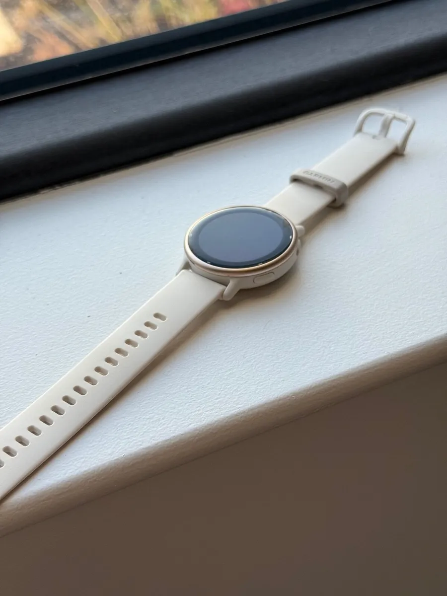 Garmin VIVOACTIVE 5 - Image 2