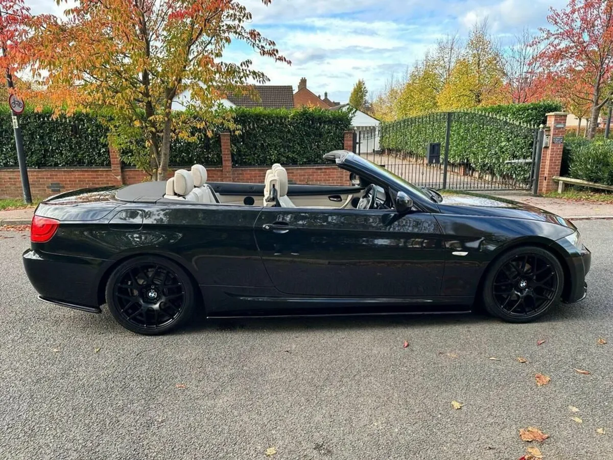 BMW 320i Cabrio Metal Top - Superb Value NI Car. - Image 4