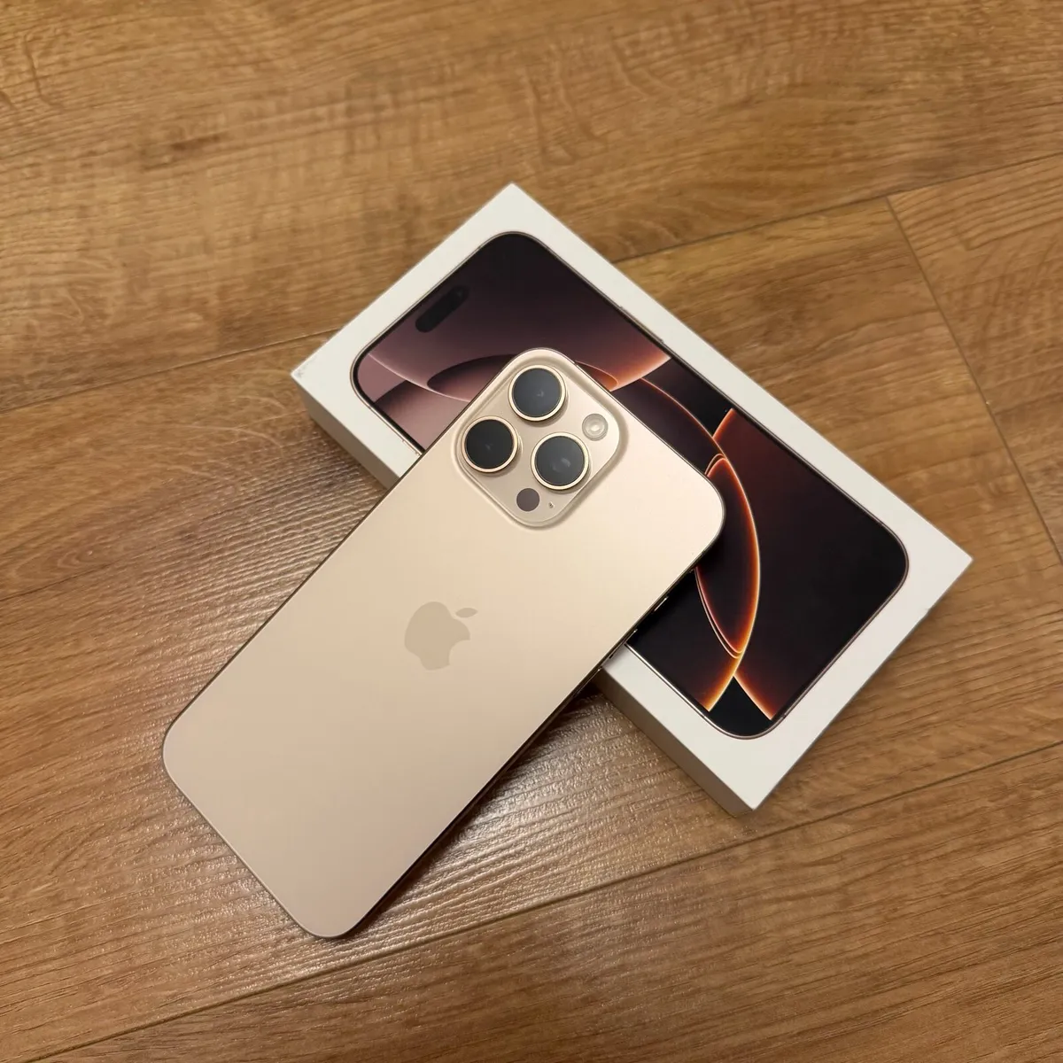 iPhone 16 pro max 256gb - Image 2