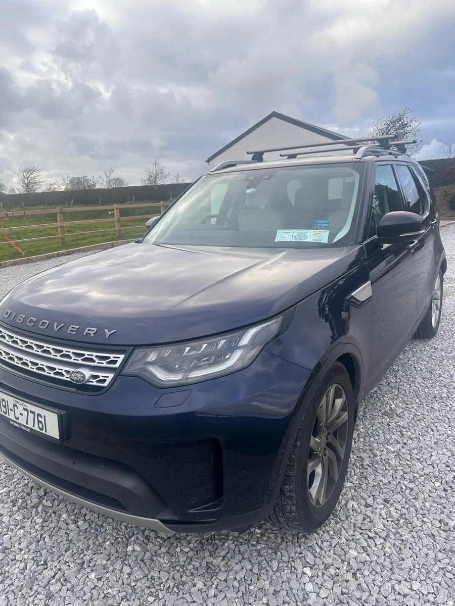 2019 Land Rover Discovery HSE 7 Seats - Image 3