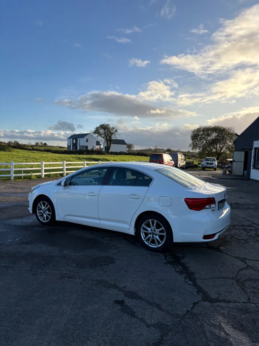 Toyota Avensis 2014 - Image 3