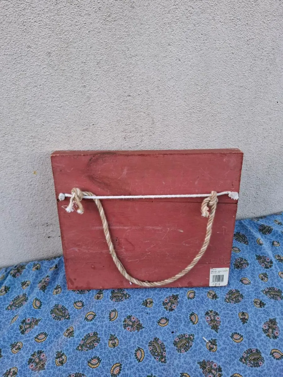 By post only sculpted wood frame - Image 3