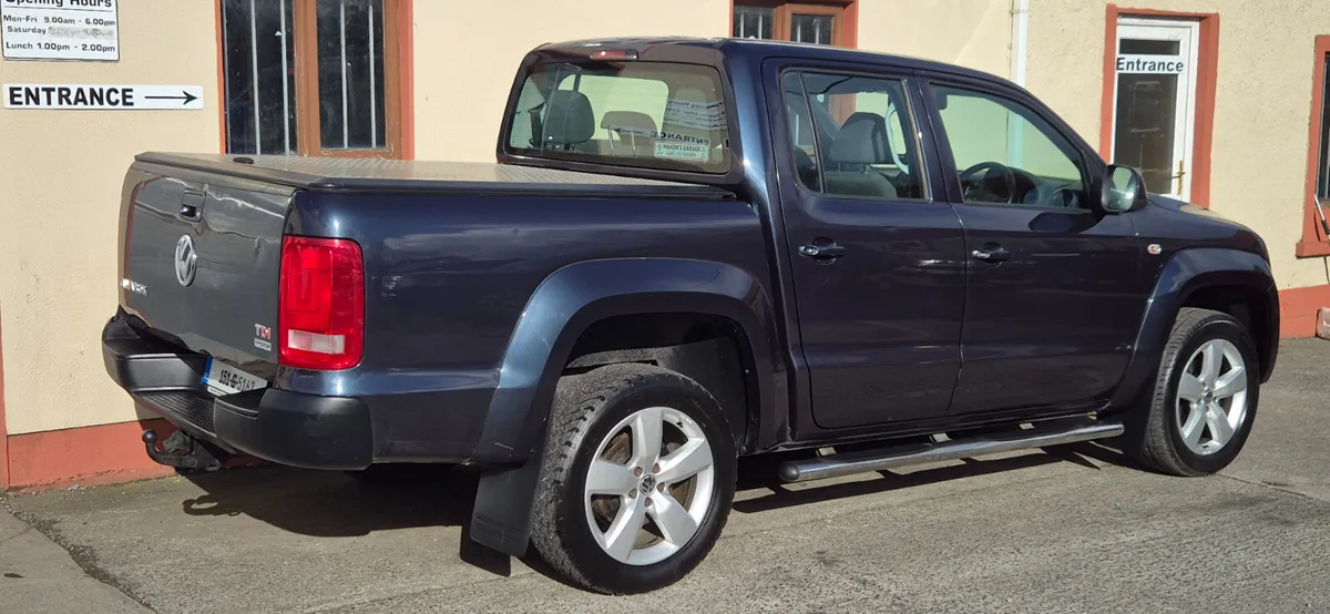 Volkswagen Amarok 2015 2.0TDI MANUAL - Image 4