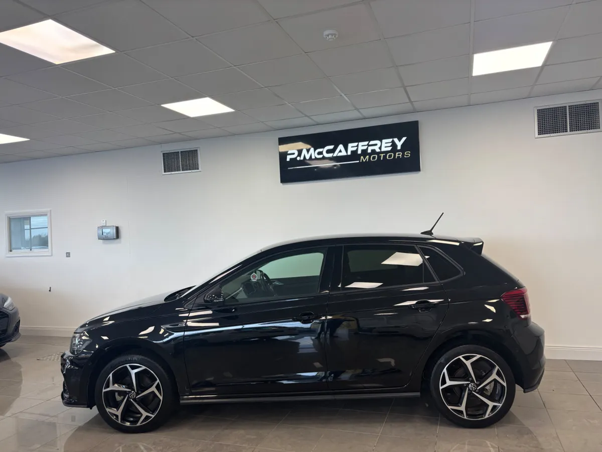 2022 VOLKSWAGEN POLO 1.5 TSI R-LINE AUTO HIGH SPEC - Image 2