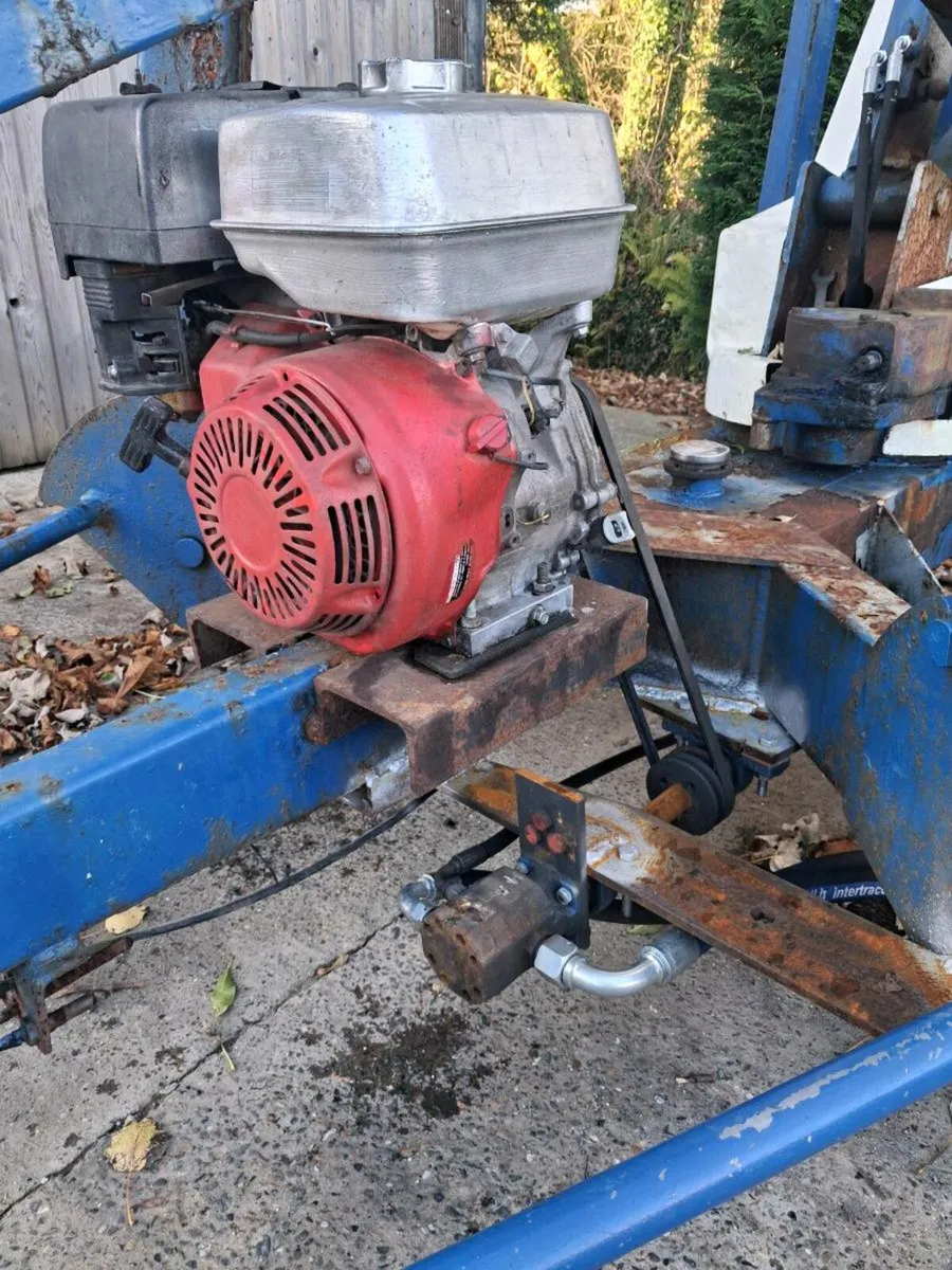 Cherry picker/woodchipper/iveco engine/mowing bar - Image 2