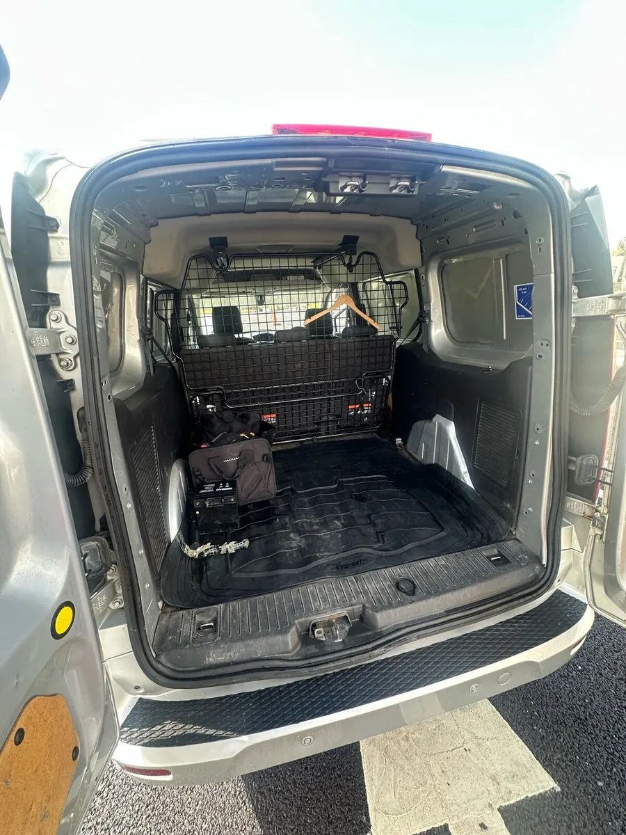 Transit connect crew cab - Image 3